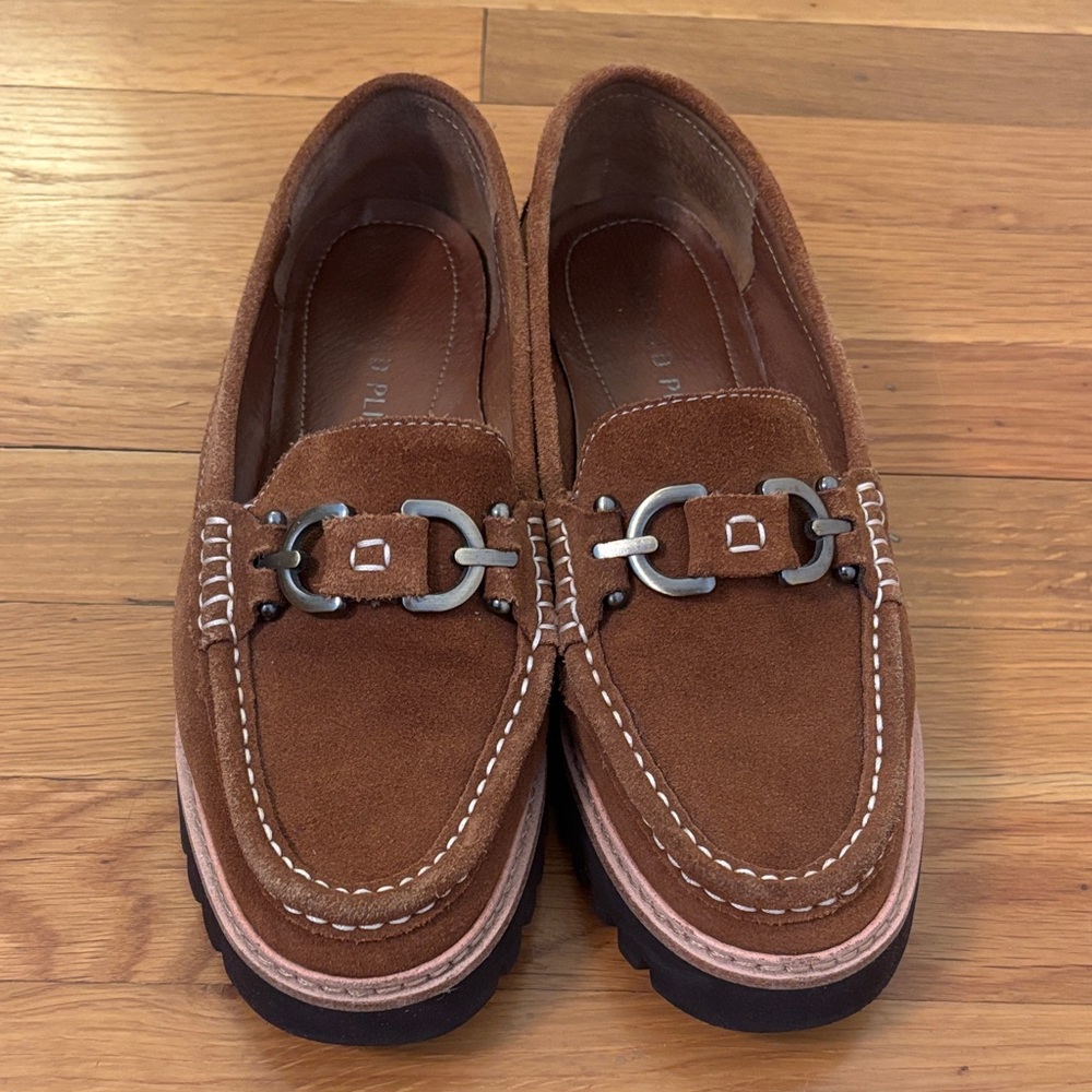Donald Pliner Helisio Moc Toe Loafer. Saddle 7.5